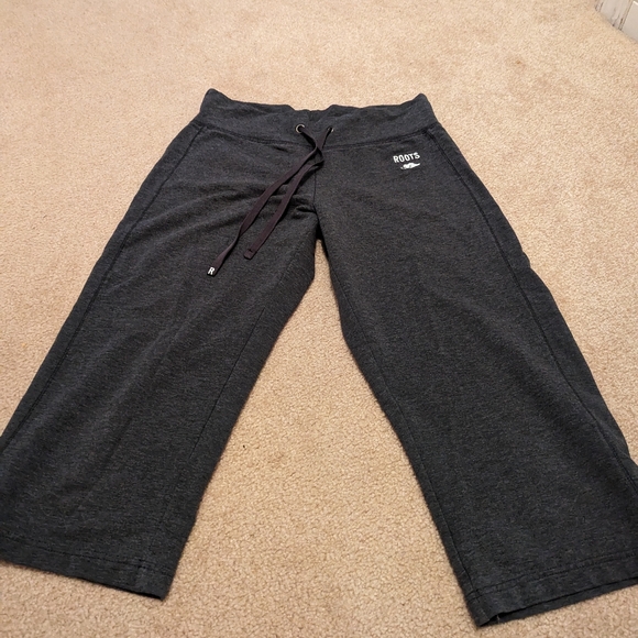 Roots cropped pants size m - Picture 2 of 5